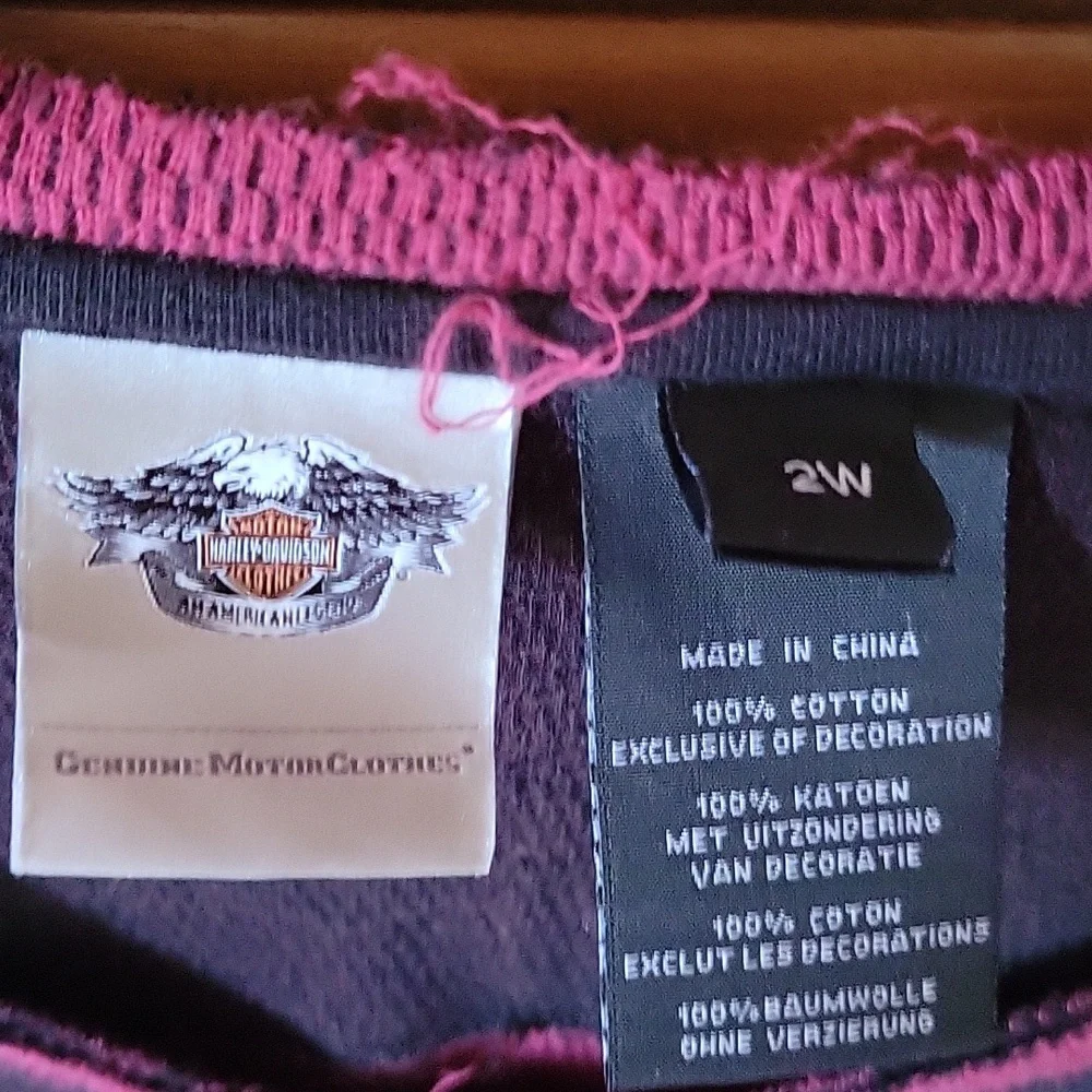 Harley-Davidson Black and Burgundy Long Sleeve Tee - Picture 3 of 7